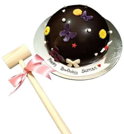 Pinata_Dome_Shape_Cake