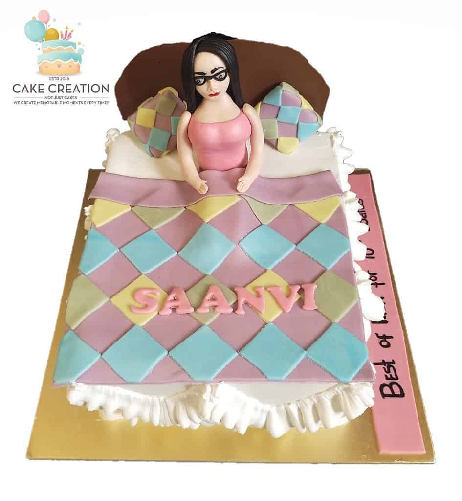 50 Sleeping Beauty Cake Design (Cake Idea) - October 2019 | Sleeping beauty  cake, Cake, Cool cake designs